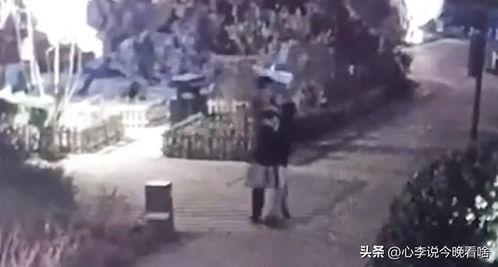 唐山万达吃瓜事件视频曝光,一场引发热议的冲突瞬间