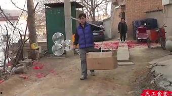 农民工吃土瓜视频,一段关于生活与希望的感人瞬间